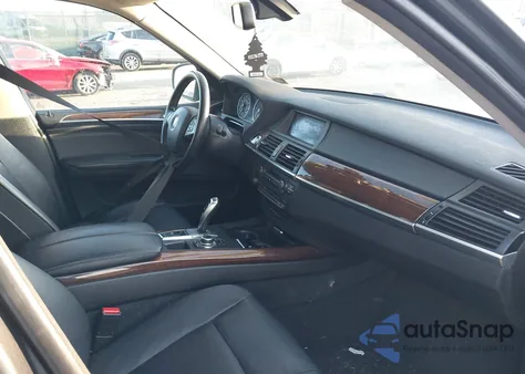 2012 BMW X5 xDrive35D from USA, damaged, VIN 5UXZW0C56CL665600